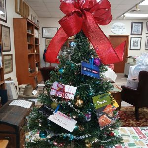 Gift Cards Rockin' Around the Christmas Tree Basket - 1 Ticket