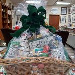 Santa Paws Basket - 1 Ticket